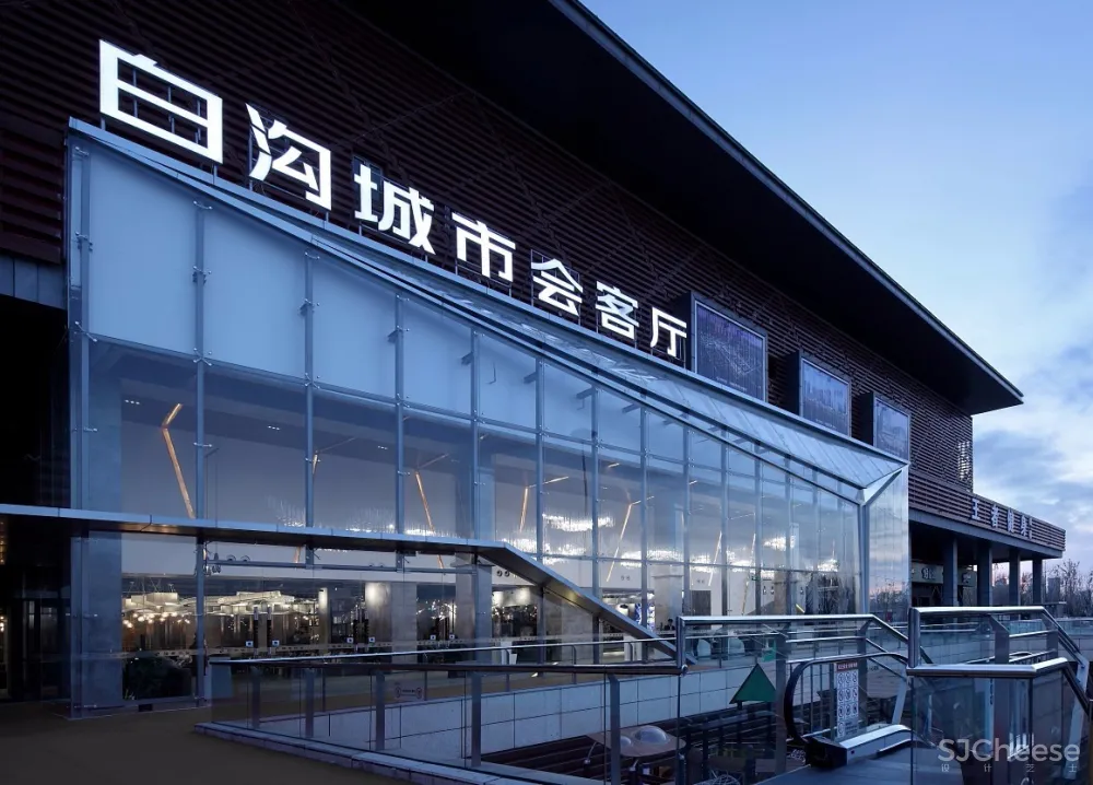 新作| 以城市“未来感”为基调，以“工业风”为载体