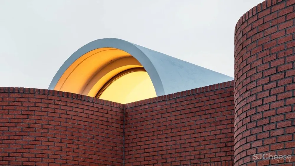 八个怪异户型,世上居然还有这种房子