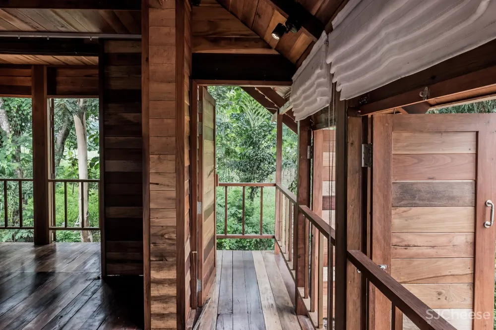 AHSA农场民宿，泰国 / Creative Crews Ltd.