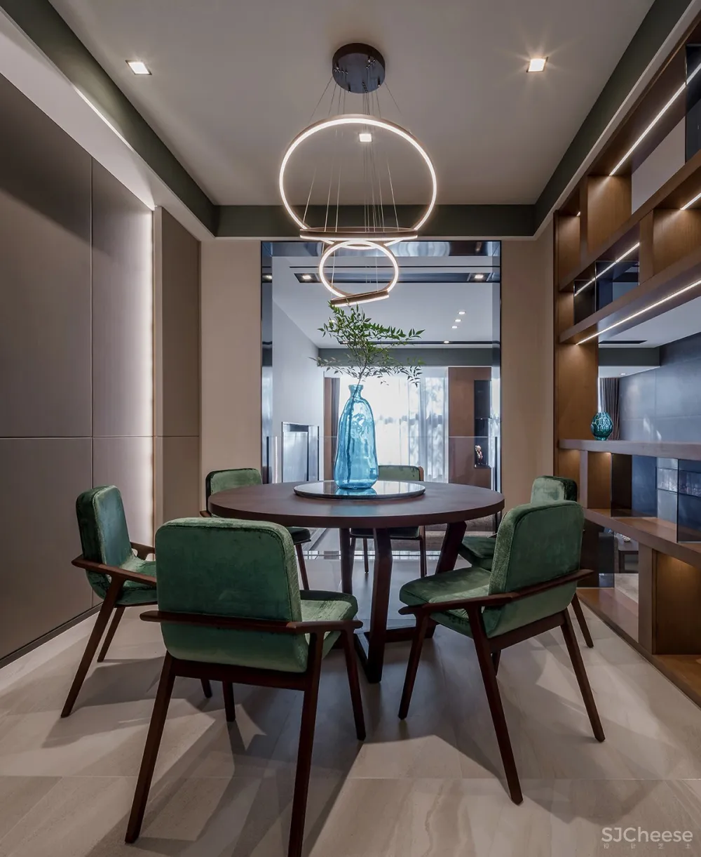 350M²联排别墅具高质感和舒适感的生活空间,体现了一种“平静的奢华”