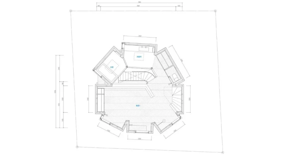 八个怪异户型,世上居然还有这种房子