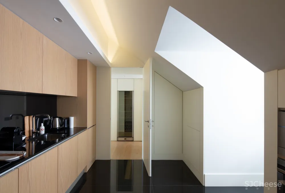 Samuel Torres de Carvalho Arquitetura | 木材创造温暖舒适的现代环境