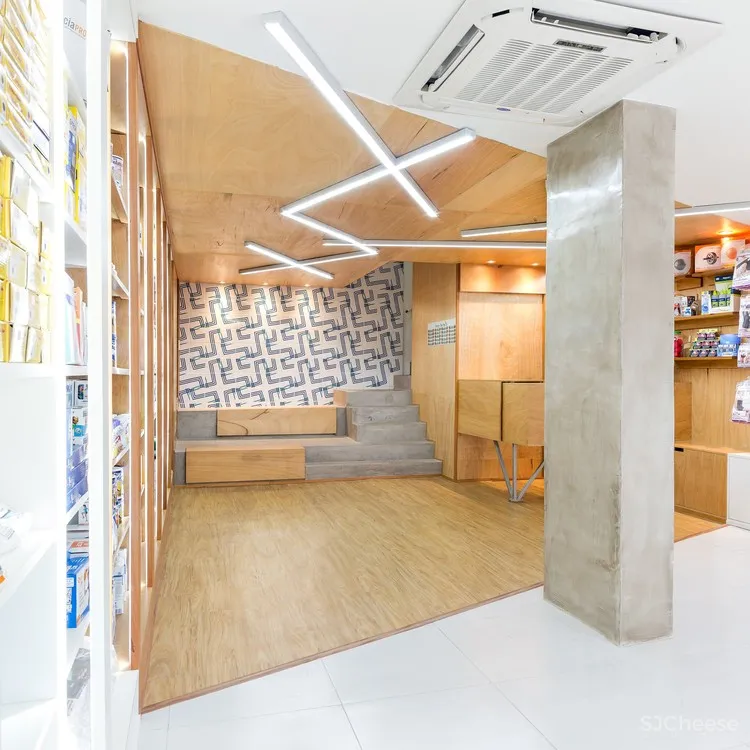 Loja Alimentar Ateliê de Arquitetura Líquida