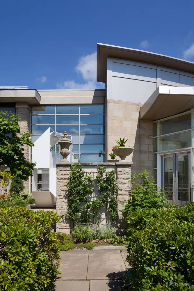 “反射”树屋 / SILO AR + D