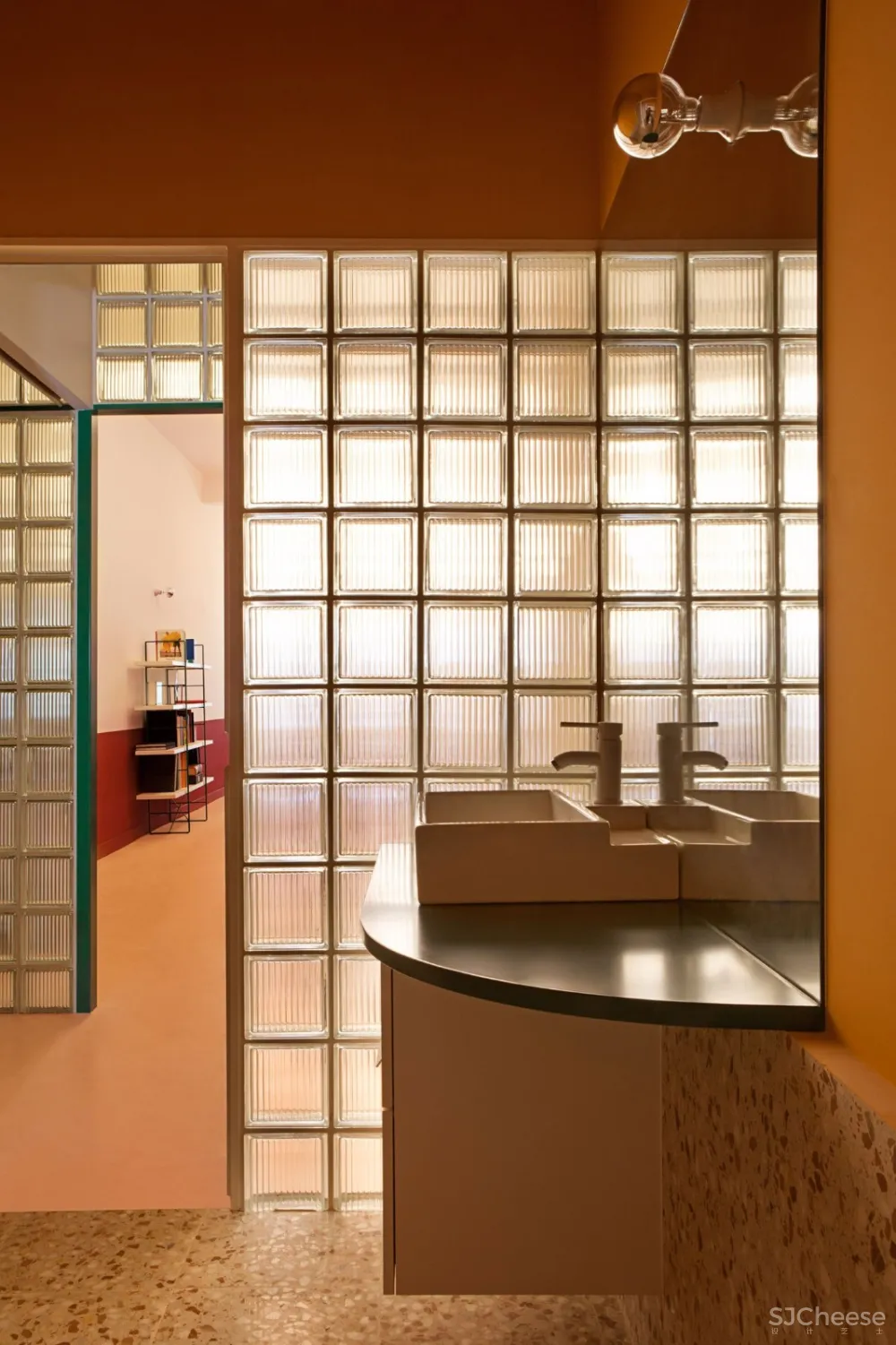 首发 | PLUTARCO EXPERIMENTO:马德里公寓改造办公空间