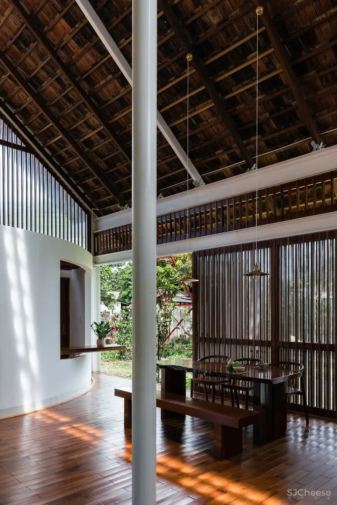 rear studio + AHO design studio | 柬埔寨YT House