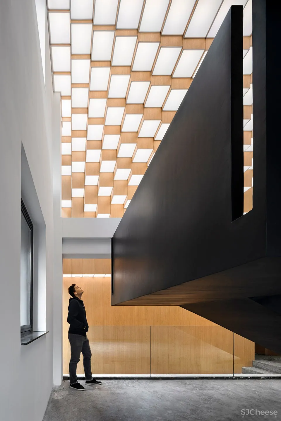 “The Arcade”办公空间,上海 / Atelier Zerebecky