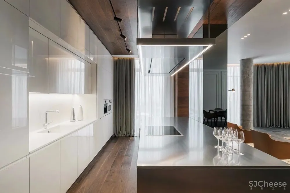 高级黑,不是一般的帅!