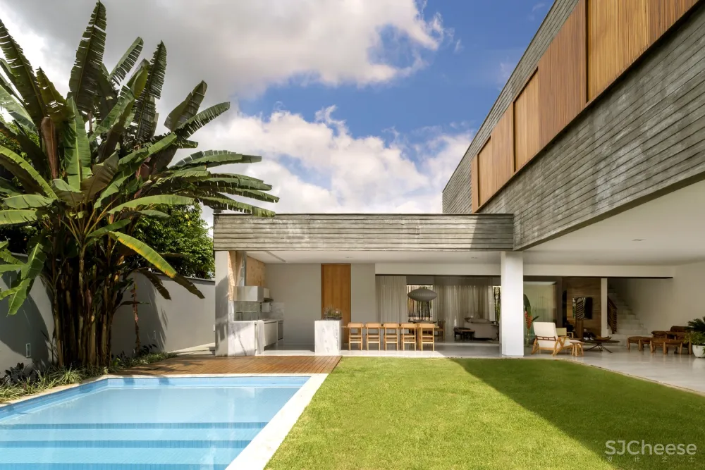 House of the Winds Leo Romano