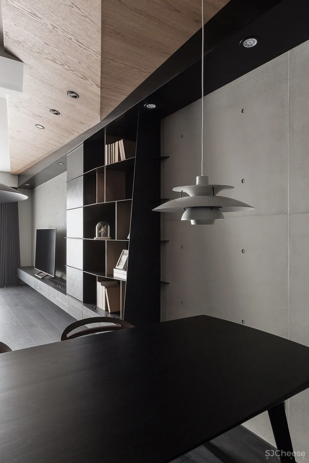 现实主义·口木平方 乘四研究所