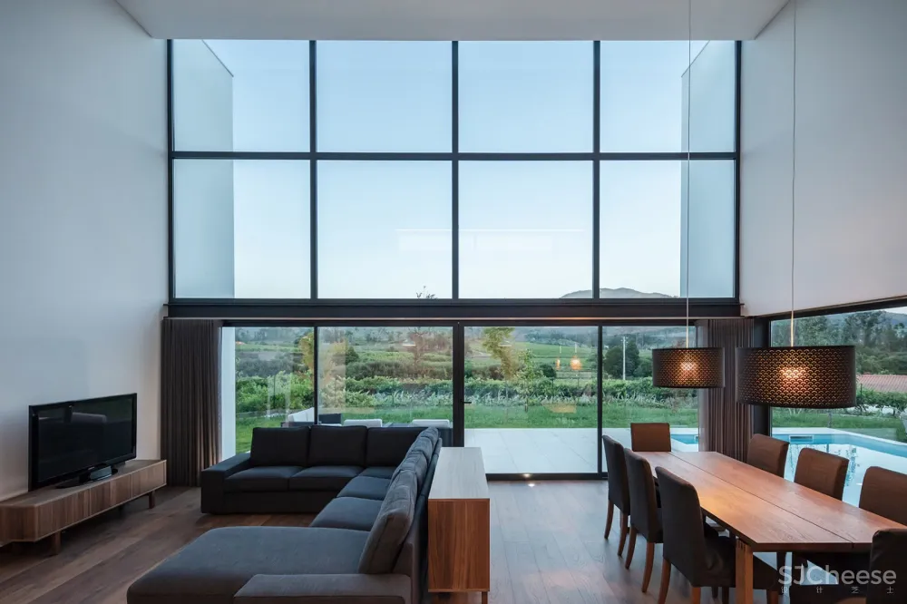 Gafarim住宅,葡萄牙 / Tiago do Vale Arquitectos