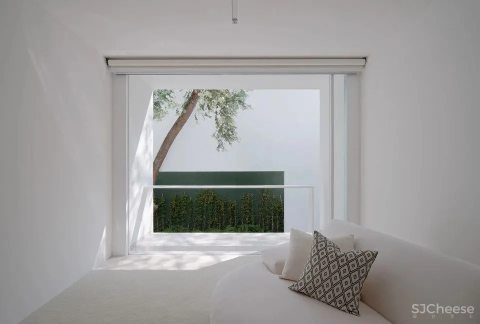 最新 | Miguel Angel Aragones:极简主义的极致理性