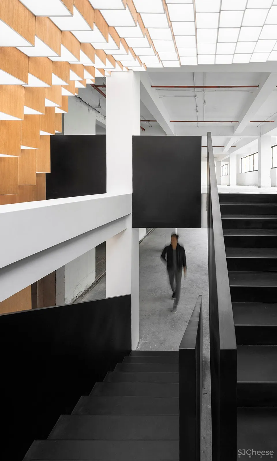 “The Arcade”办公空间,上海 / Atelier Zerebecky