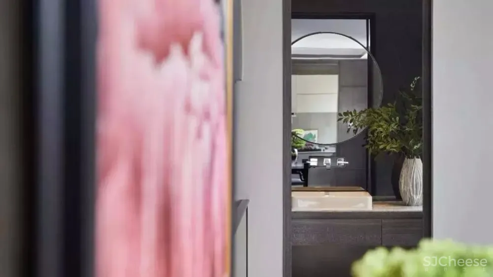 时代雕琢下的摩登理想国