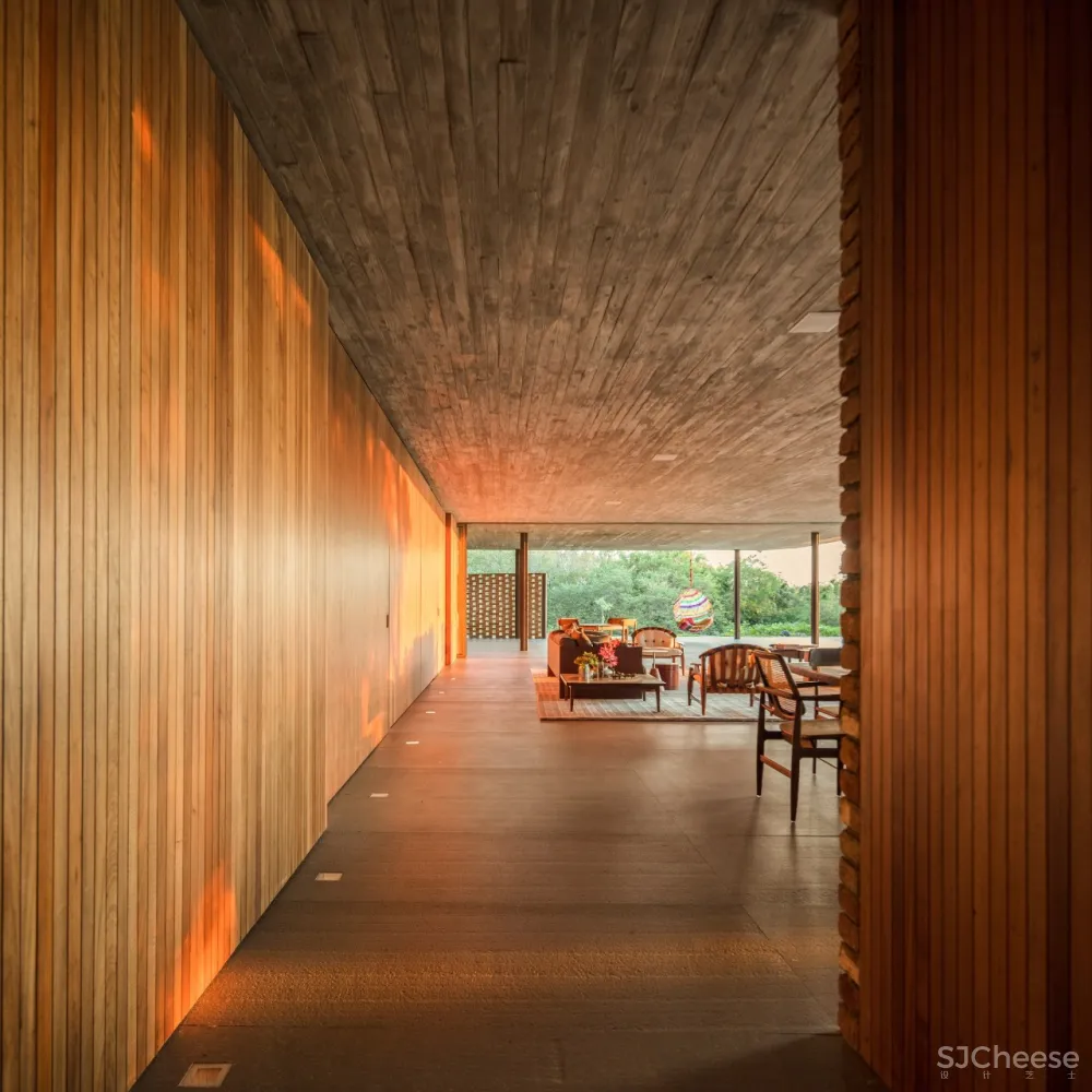 八个怪异户型,世上居然还有这种房子