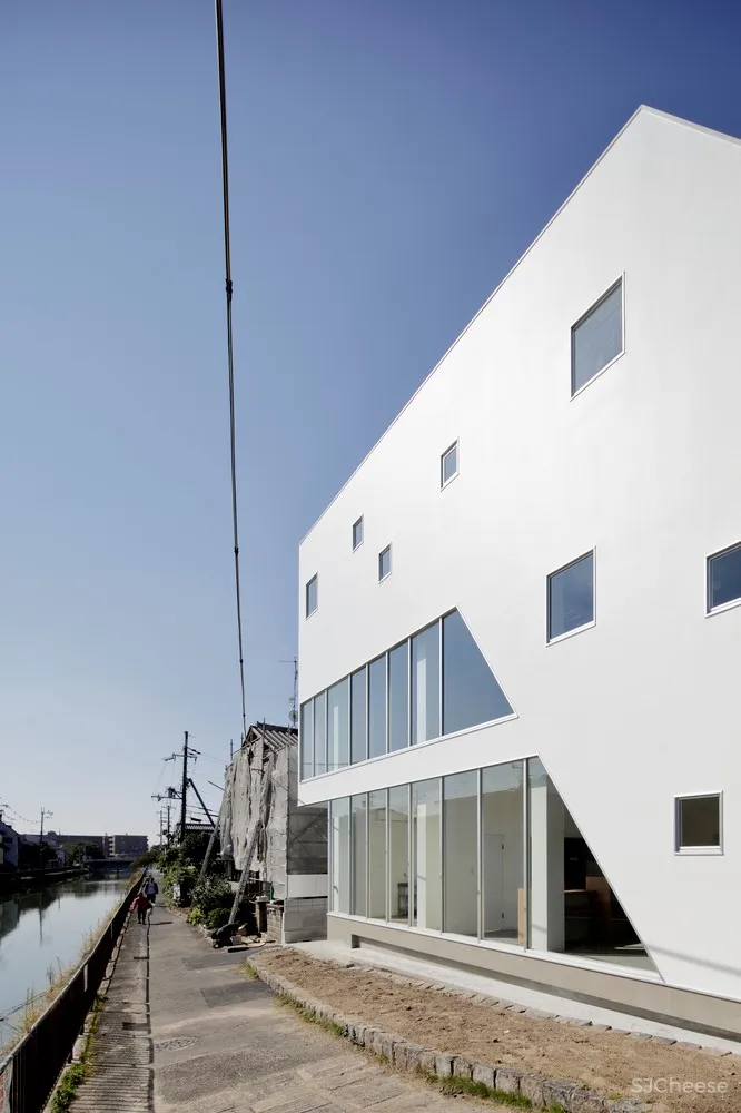 饮水思源的 Kanako 小楼 / EASTERN Design Office