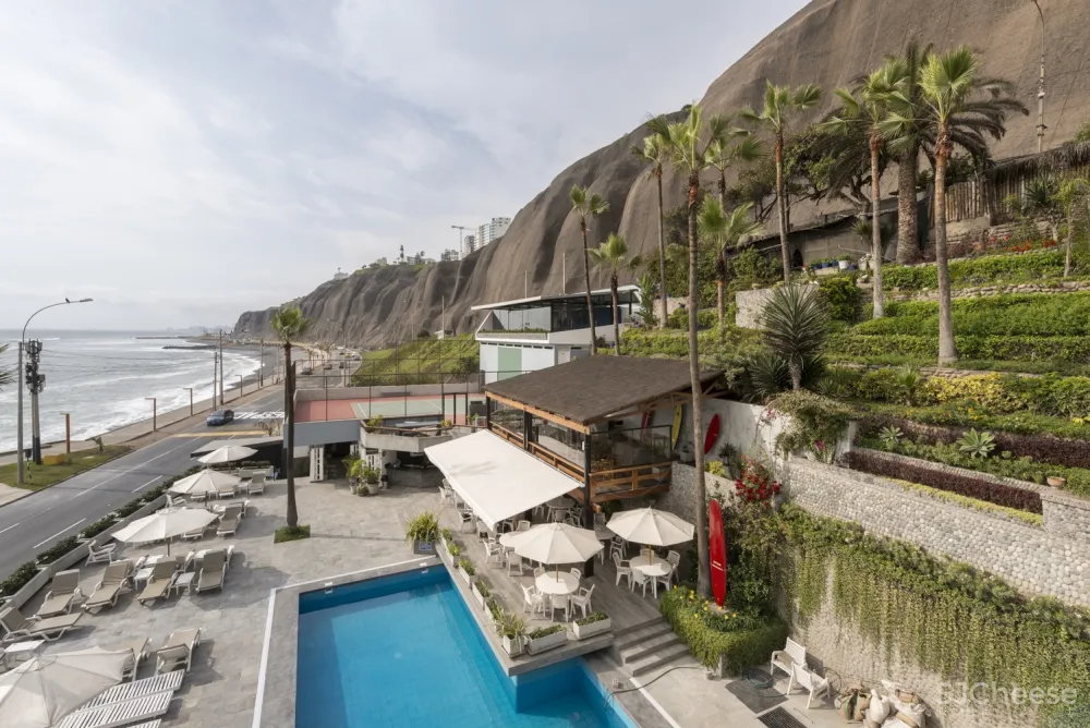 Pacífico Sur Club Nikolas Briceño arquitecto