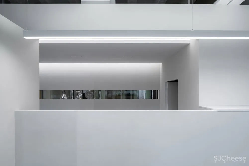 上海华山路ORIA办公室 / 上海和睿规划建筑设计有限公司 首