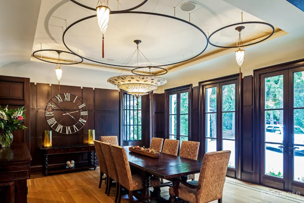 Douglas | 具有历史感和现代感的迷人空间 首