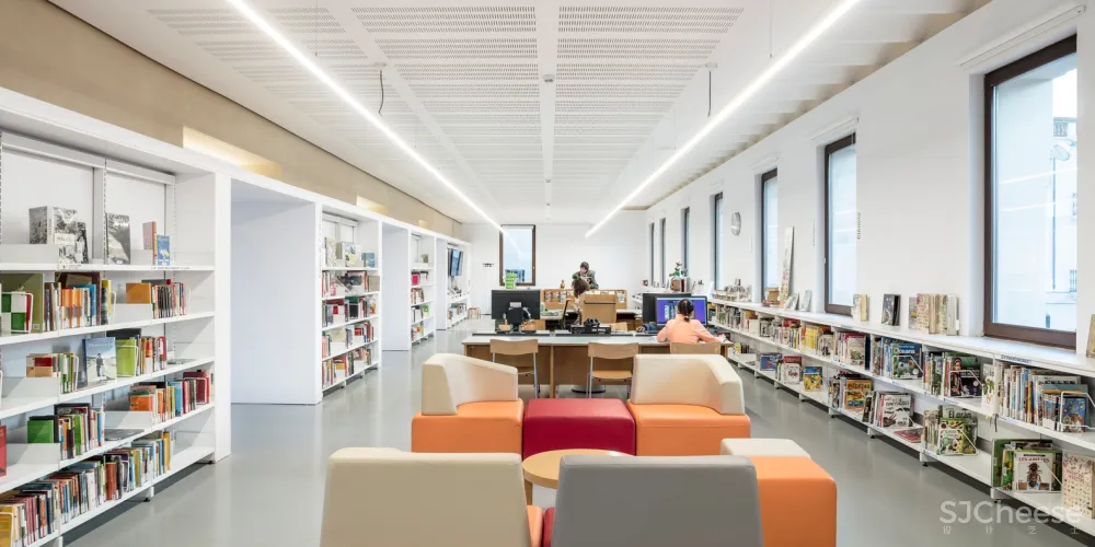 Sant Sadurní d’Anoia 文化中心 / taller 9s arquitectes