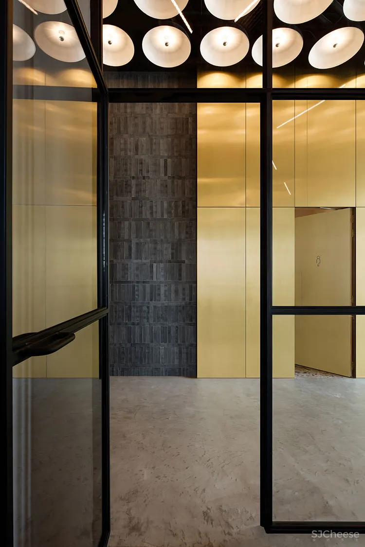 迪拜 WAREHOUSE GYM 健身房 VSHD design