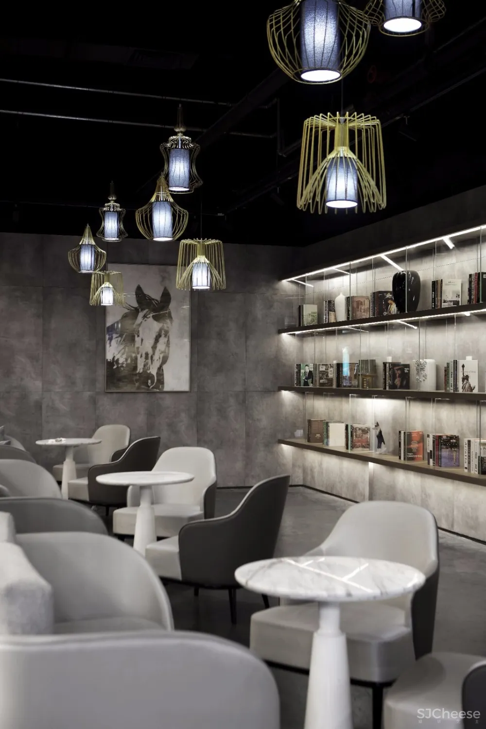 新作| 以城市“未来感”为基调，以“工业风”为载体