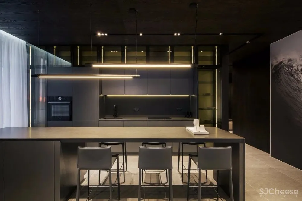 高级黑,不是一般的帅!