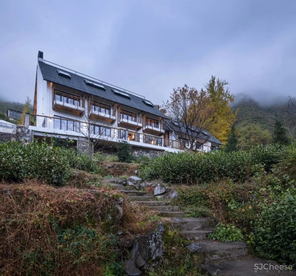 新作:隐于安吉深山老林的朴质乡居,美丽四季就在门前