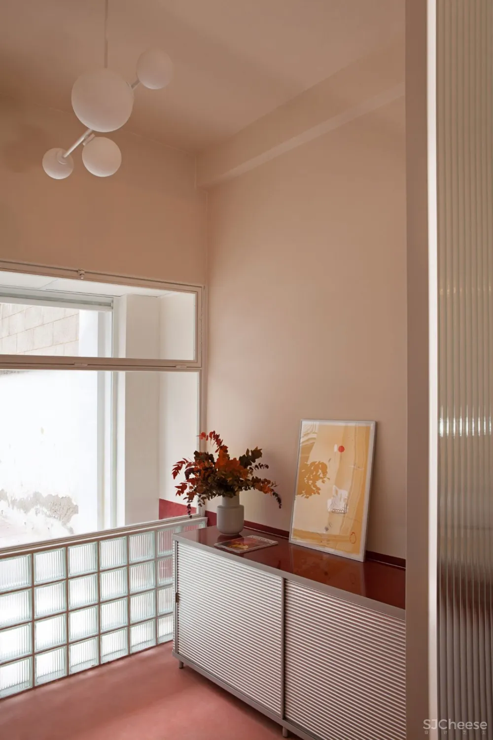 首发 | PLUTARCO EXPERIMENTO:马德里公寓改造办公空间