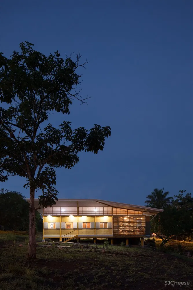 Esparza 住宅 / YUSO