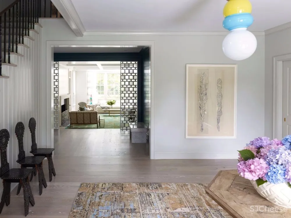 Fox Nahem | 经典现代的精致内饰