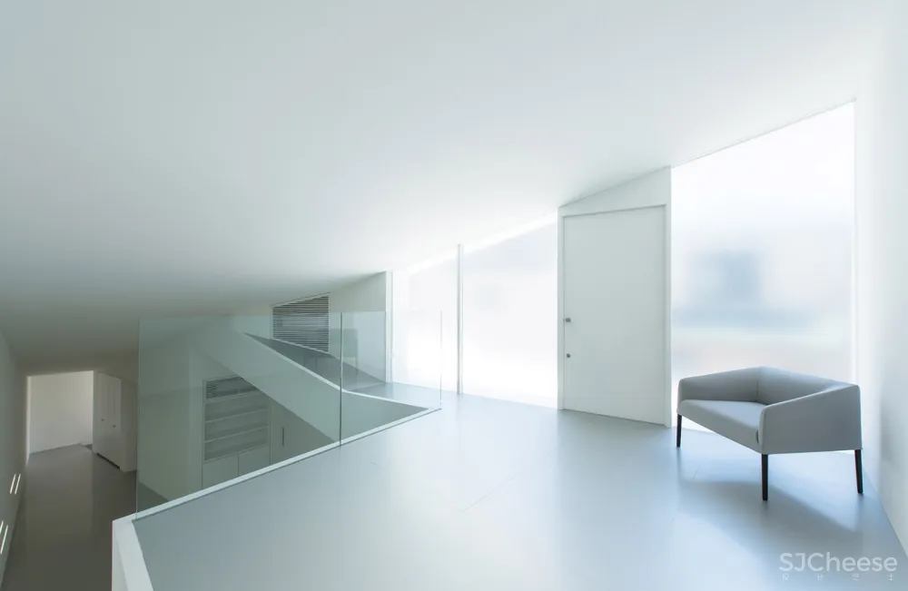 拓扑折叠住宅，日本 / Takashi Yamaguchi & associates 首