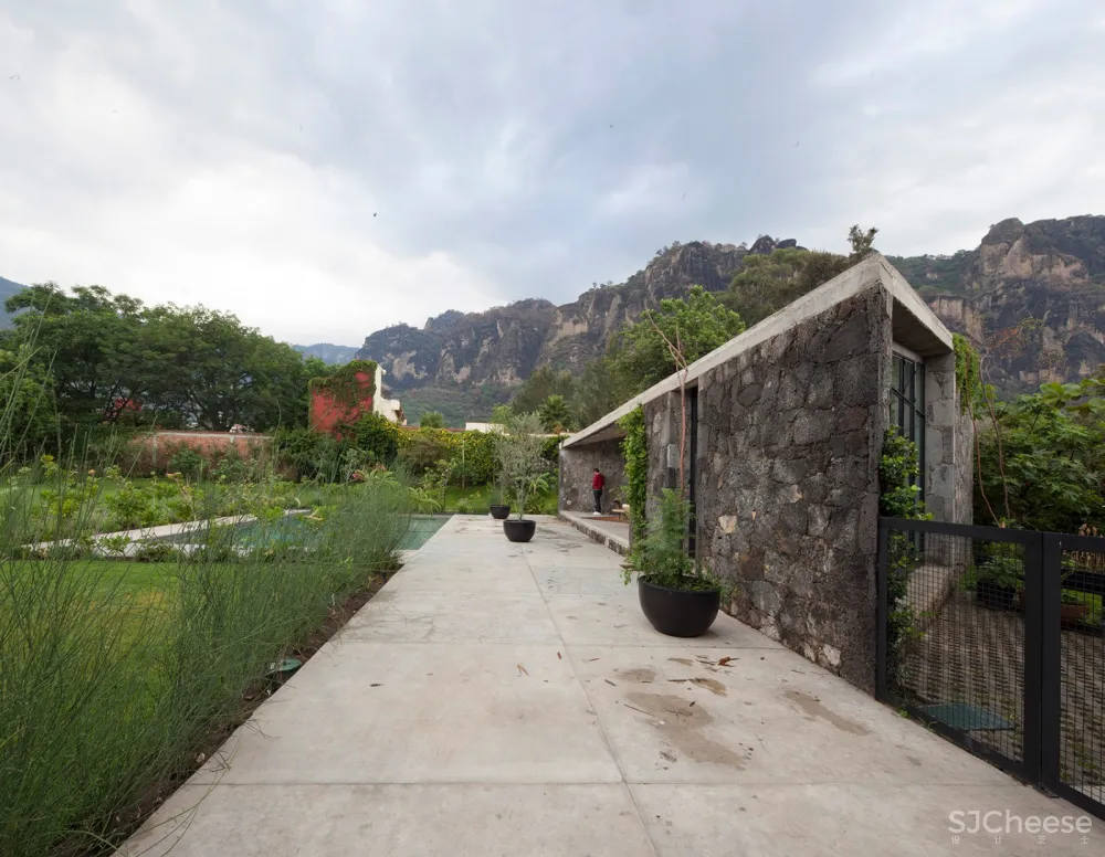 MA休憩室，墨西哥 / CADAVAL & SOLÀ-MORALES