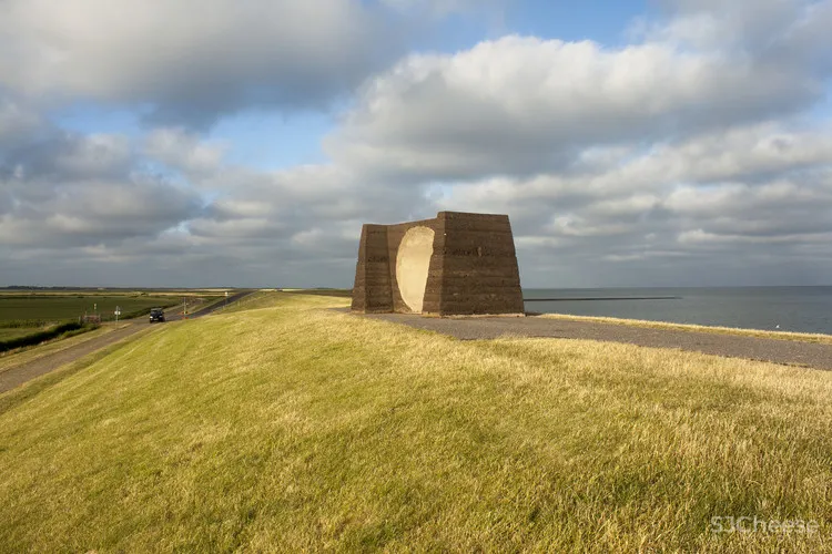 Grounded Studio Elmo Vermijs