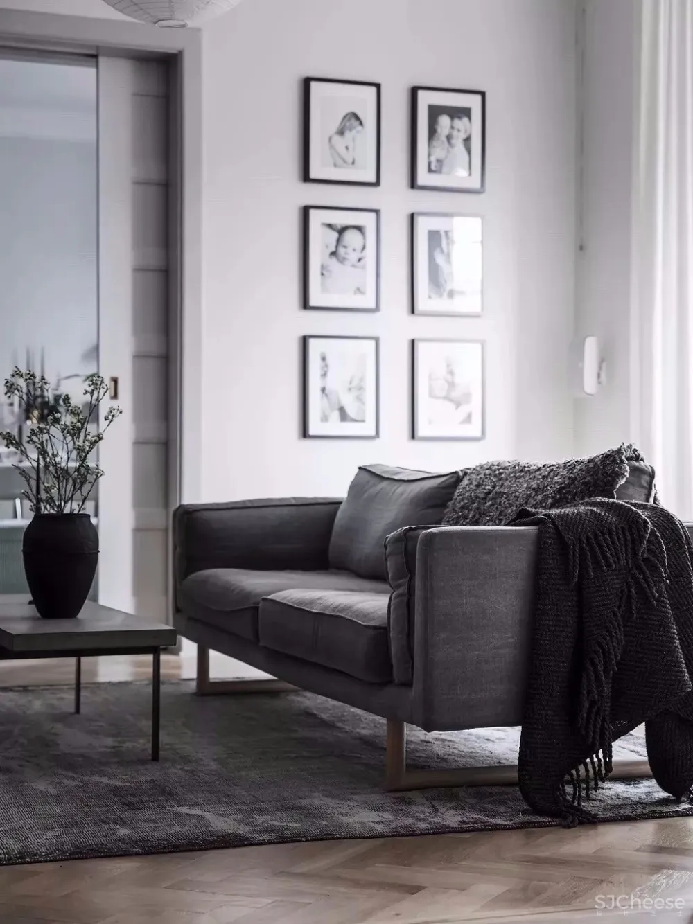 北欧高级灰——加点颜色更有温度