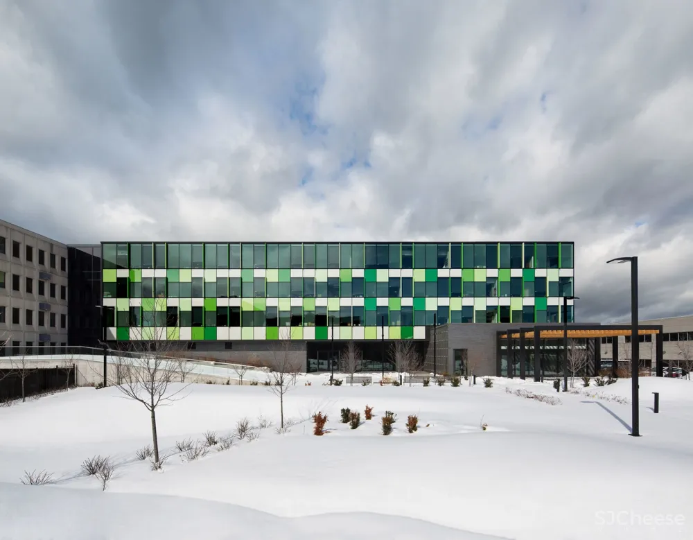 CSN总部办公楼扩建,加拿大 / BGLA + NEUF architect(e)s