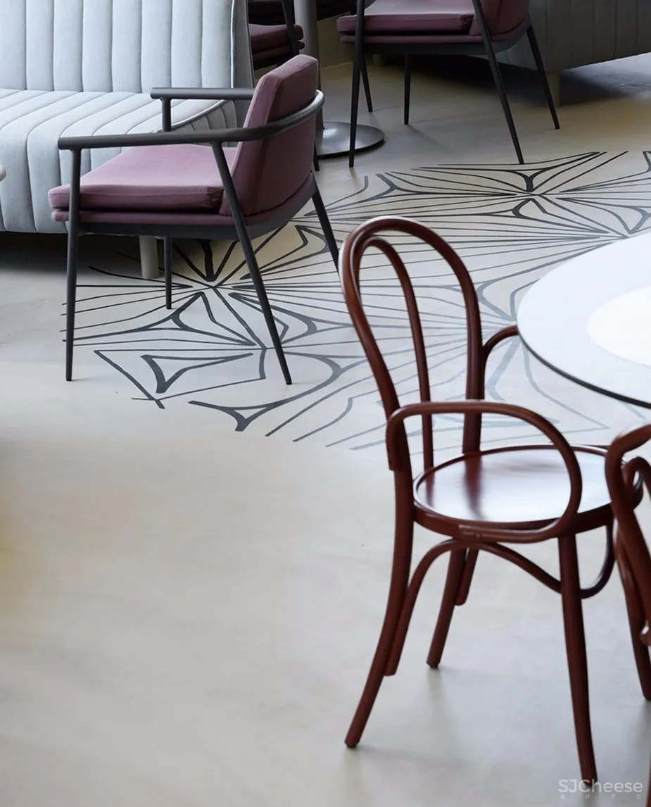 拼贴风格的室内空间，希腊Lofos酒吧 | Ark4lab 首