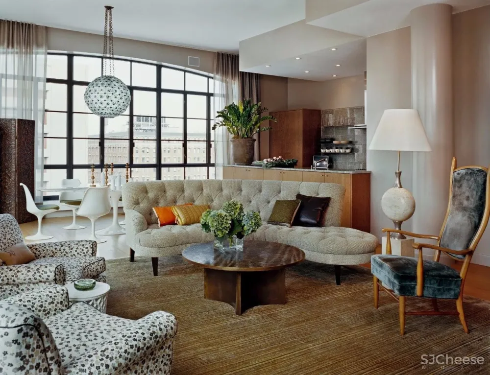 Fox Nahem | 经典现代的精致内饰