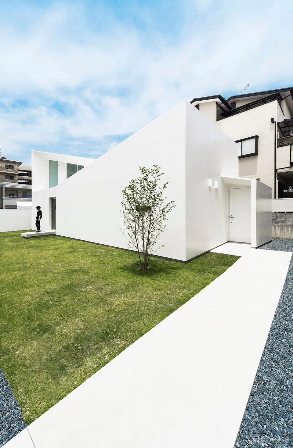 拓扑折叠住宅,日本 / Takashi Yamaguchi & associates 首