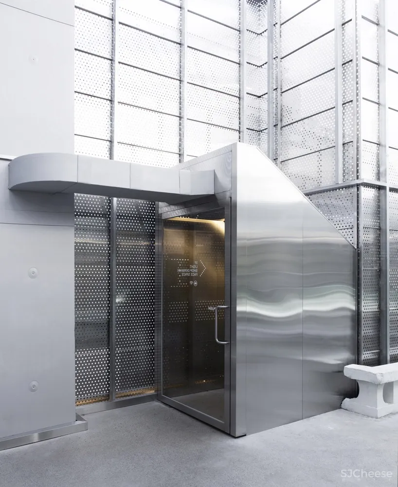 Dr. Jart+ Flagship Store Betwin Space Design 