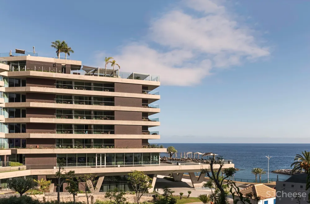 RH+ Arquitectos | 葡萄牙Savoy Saccharum酒店 首