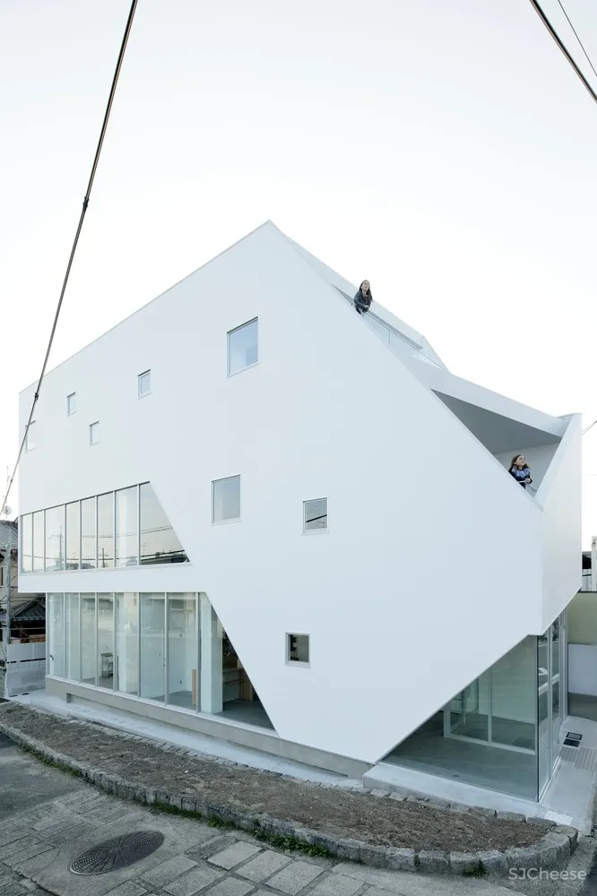 饮水思源的 Kanako 小楼 / EASTERN Design Office