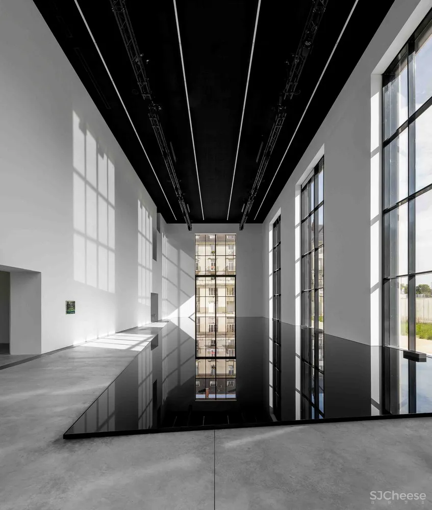 OlivierDebré当代艺术中心 Aires Mateus