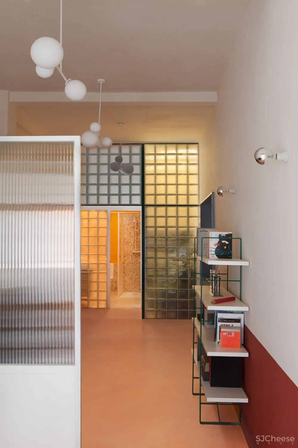 首发 | PLUTARCO EXPERIMENTO:马德里公寓改造办公空间