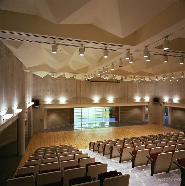 Toronto Central YMCA Diamond Schmitt Architects