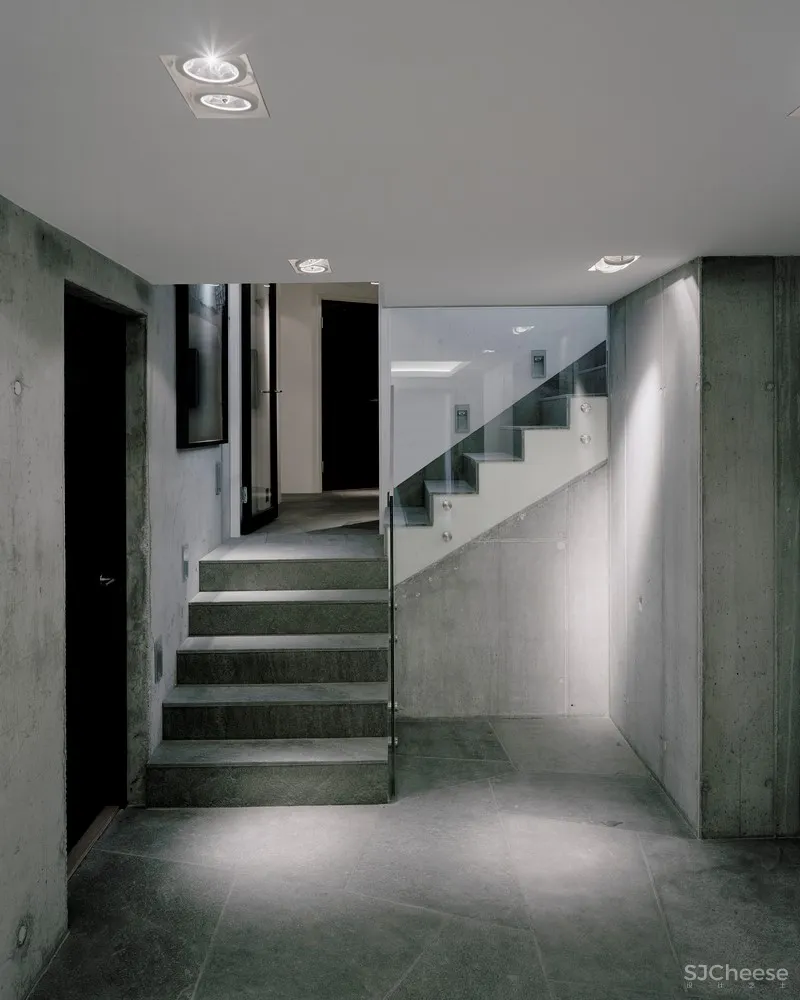 挪威L形雪地小屋 / Helen & Hard architects