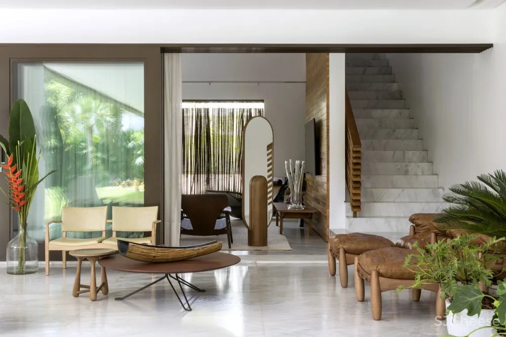 House of the Winds Leo Romano