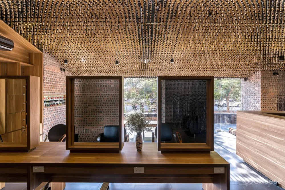 木珠串联的攀缘植物园，越南Mành Mành沙龙 H-P Architects