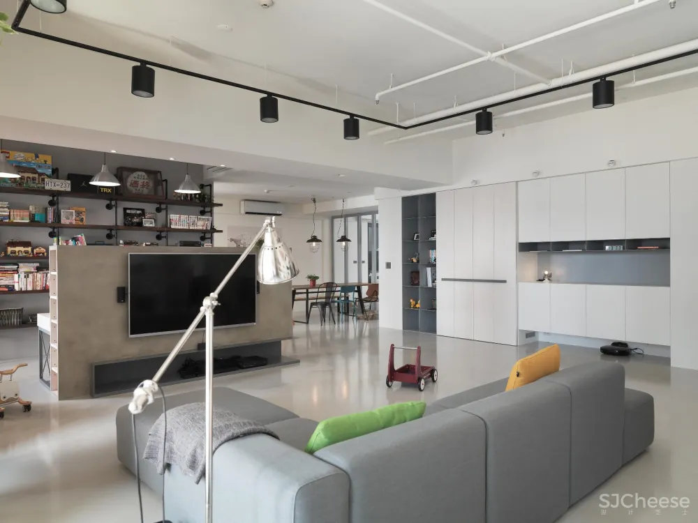 无边际的灰阶 十一日晴空间设计