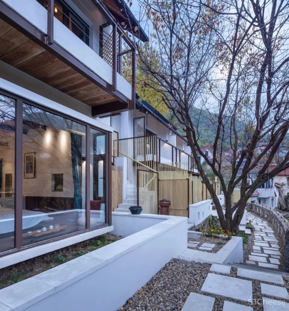 新作:隐于安吉深山老林的朴质乡居,美丽四季就在门前